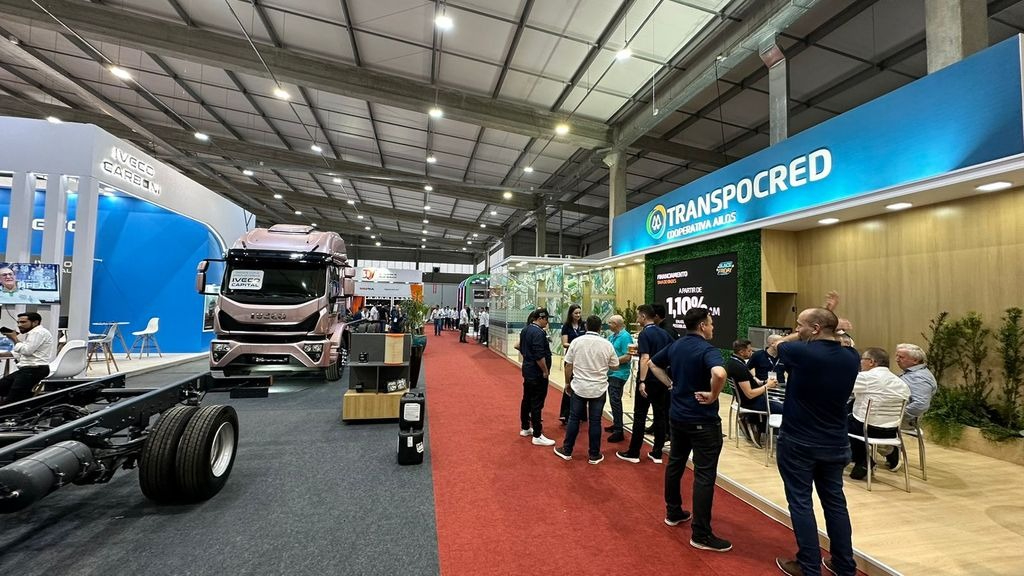 tecnologia-conectada-e-inovacao-em-transporte-refrigerado-estiveram-presentes-na-fetranslog-2025.jpg